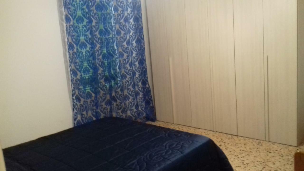 Апартаменти App Sul Lungomare Сан-Бенедетто-дель-Тронто Екстер'єр фото